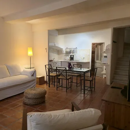 Apartment L'elegante Maison De Village Terrasse Tropezienne *