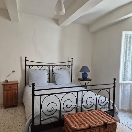 Apartment L'elegante Maison De Village Terrasse Tropezienne Serignan